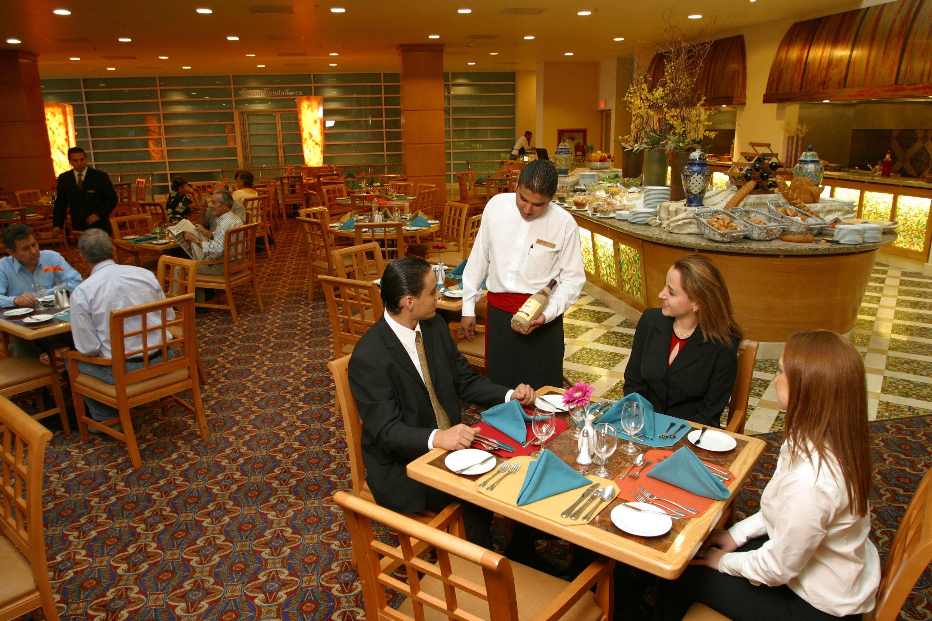 Crowne Plaza Torreon By Ihg Hotell Restaurant bilde
